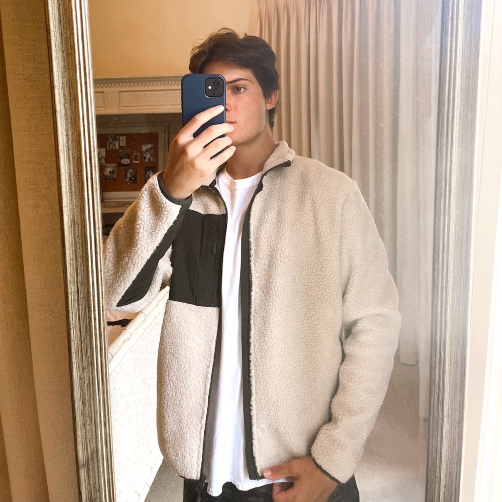 WHITE H&M FLEECE JACKET